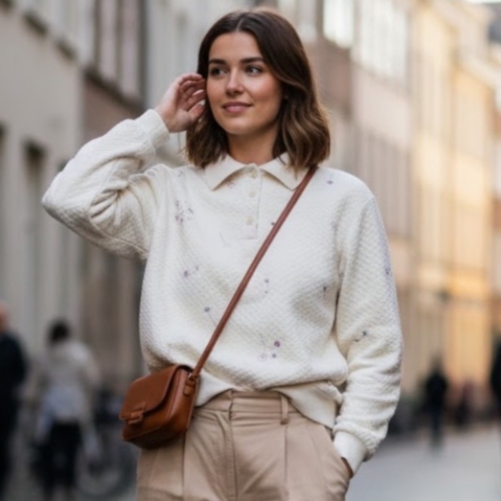 Cream Floral Patterned Sweater